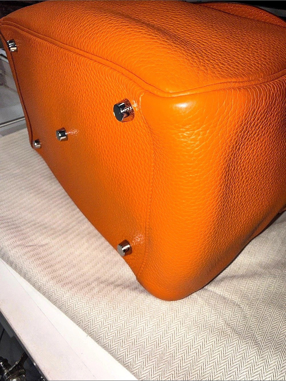 HERMES Clemence Leather Lindy 30 Authentic B23460 - Picture 7 of 12